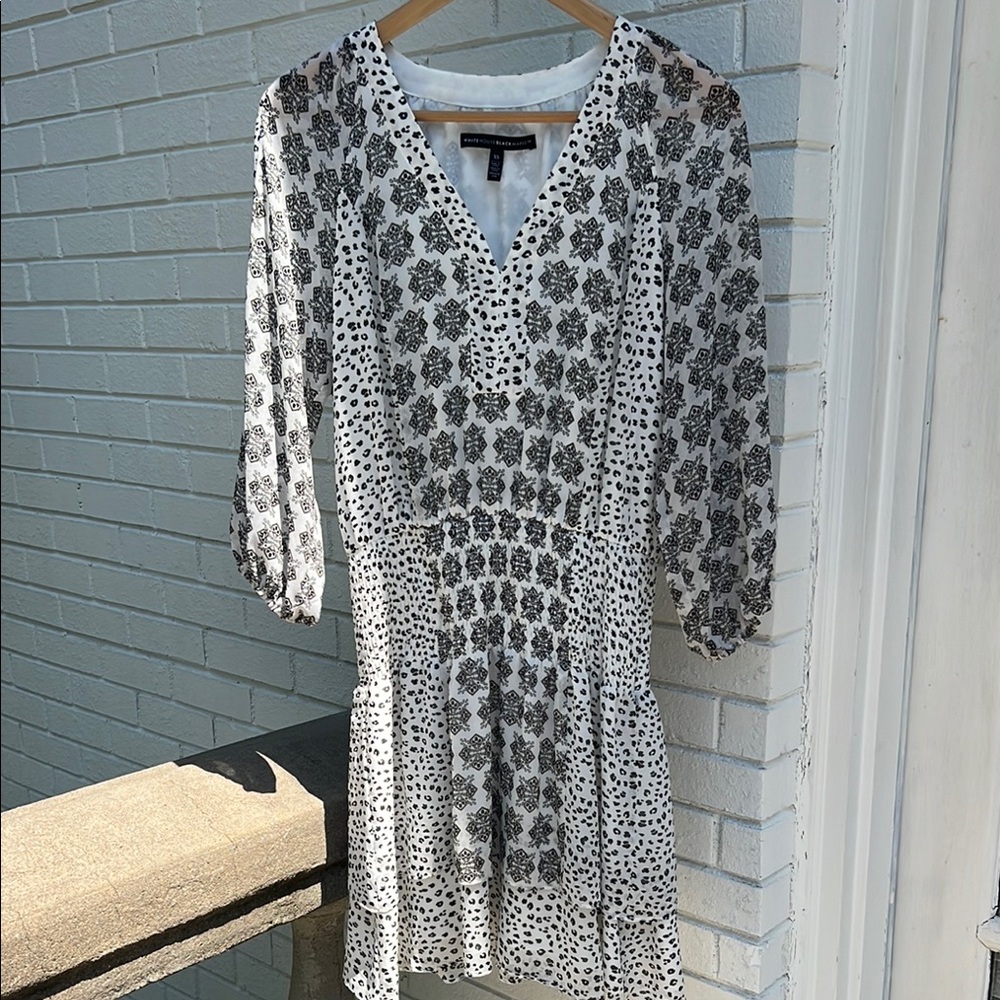 White House Black Market Black and White Long Sleeve Dress